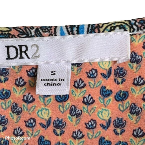 DR2 Multi Color Floral‎ Peasant Blouse Long… - Picture 5 of 6
